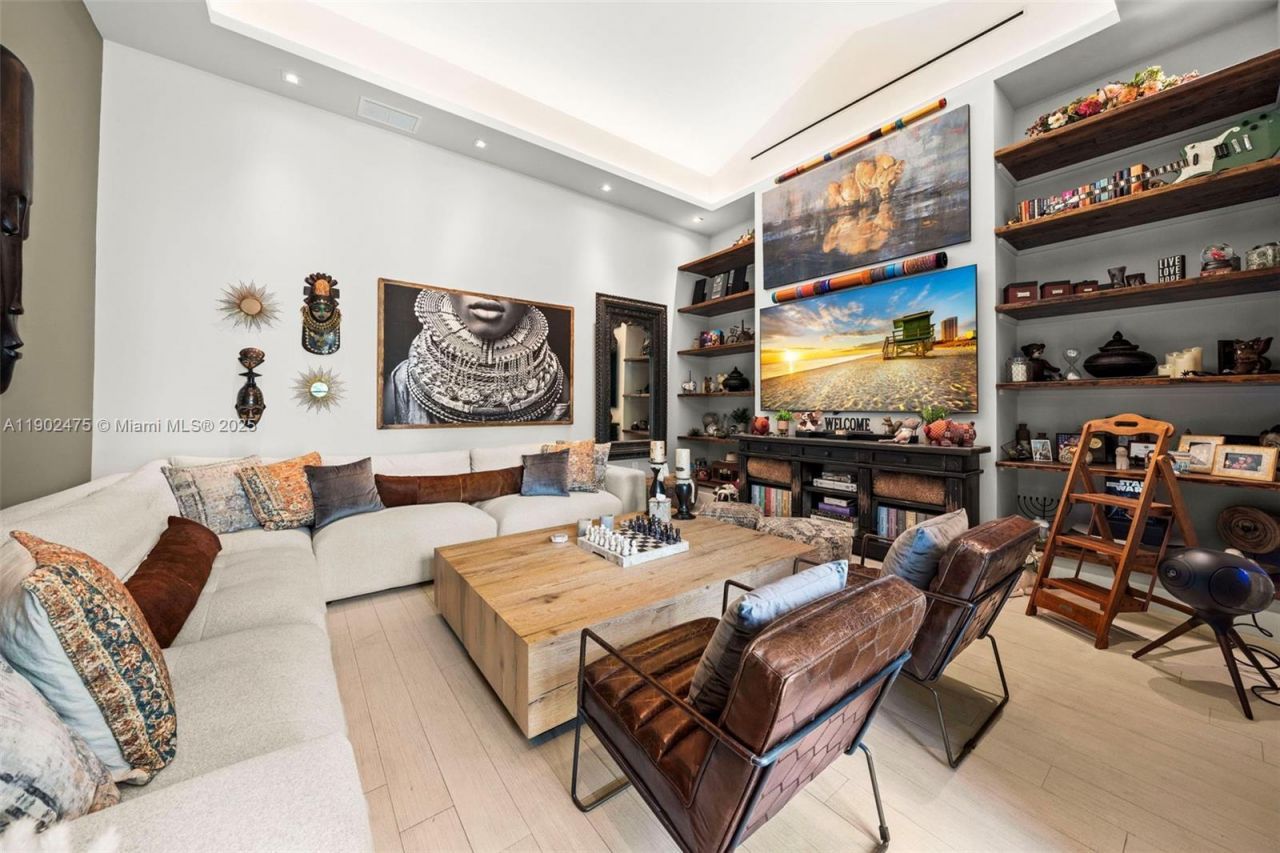 590 NE 59th St, Miami, FL 33137 Photo