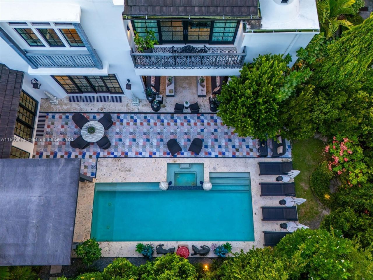 590 NE 59th St, Miami, FL 33137 Photo