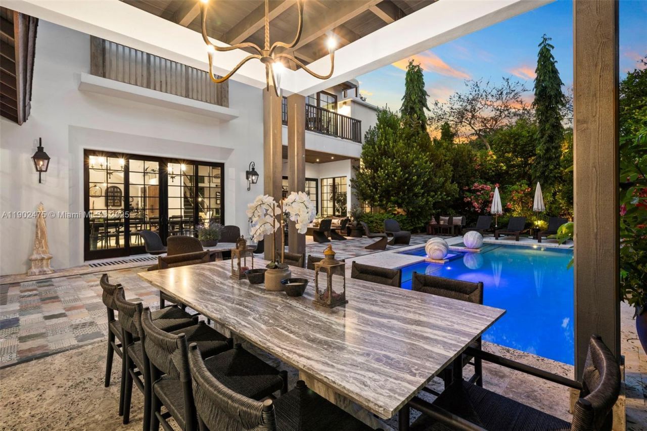 590 NE 59th St, Miami, FL 33137 Photo