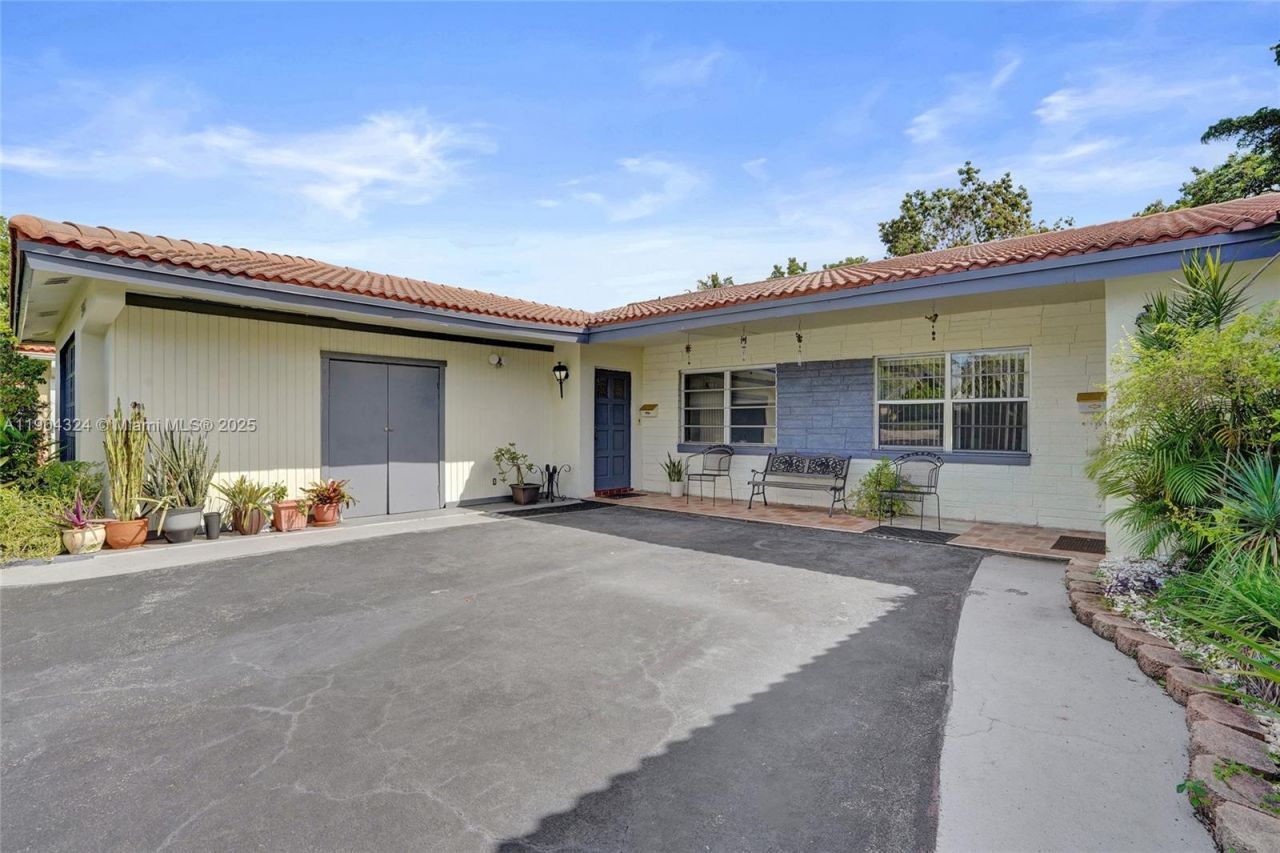 3941 NW 110th Ave, Coral Springs, FL 33065 Photo