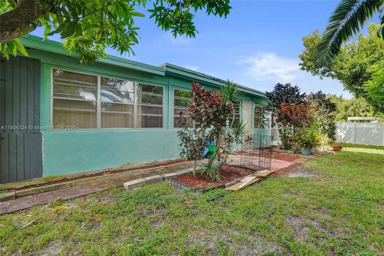 3941 NW 110th Ave, Coral Springs, FL 33065 Photo