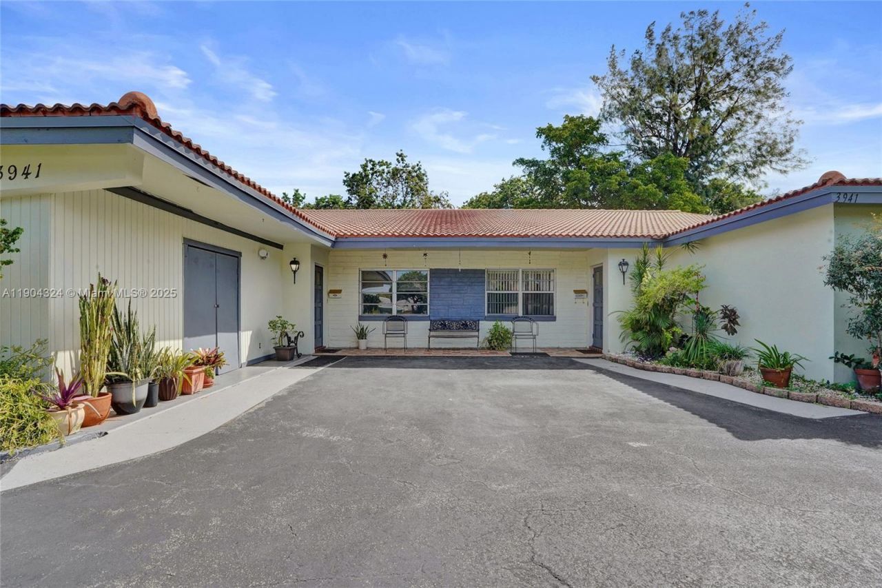 3941 NW 110th Ave, Coral Springs, FL 33065 Photo