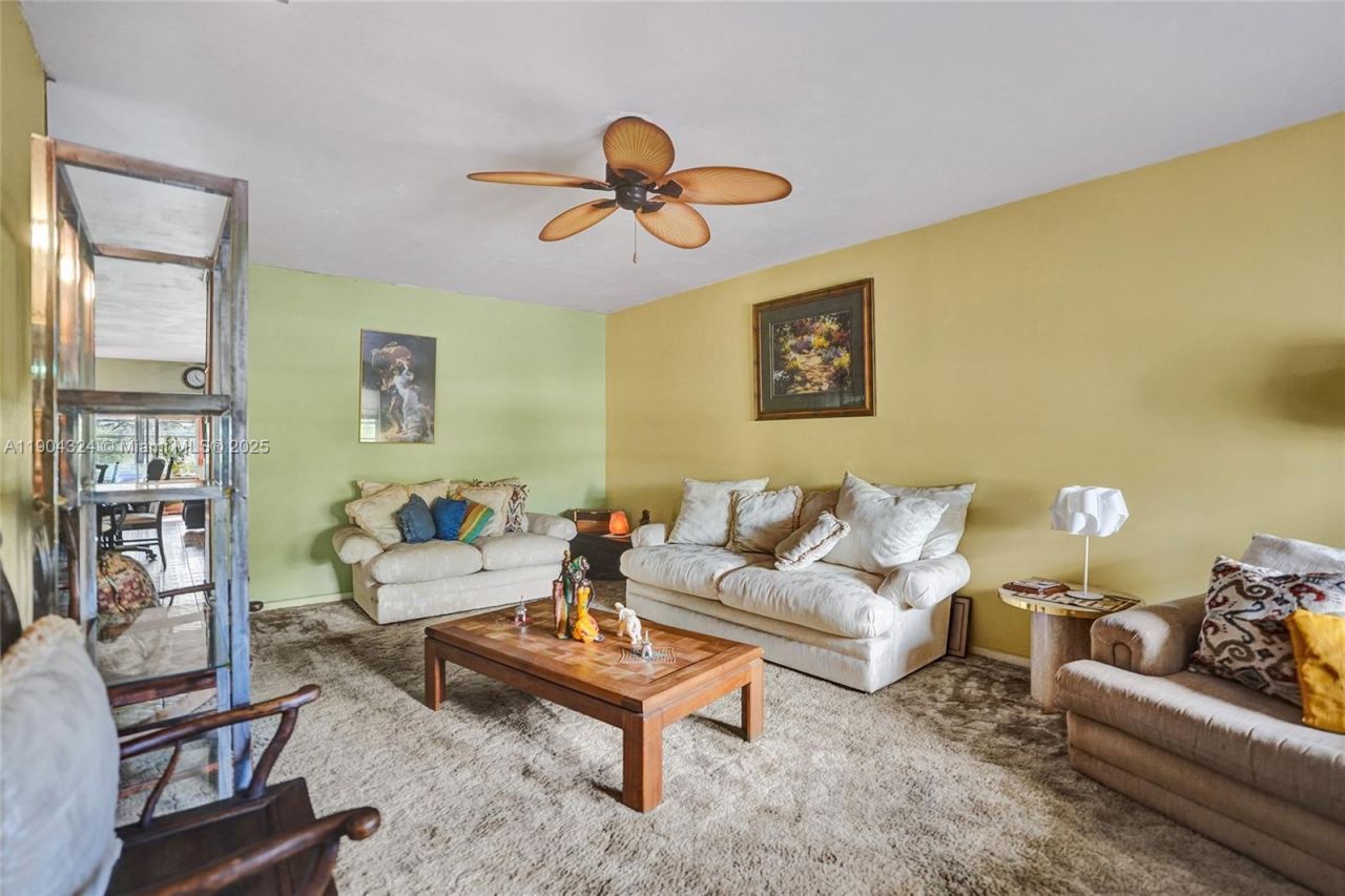 3941 NW 110th Ave, Coral Springs, FL 33065 Photo