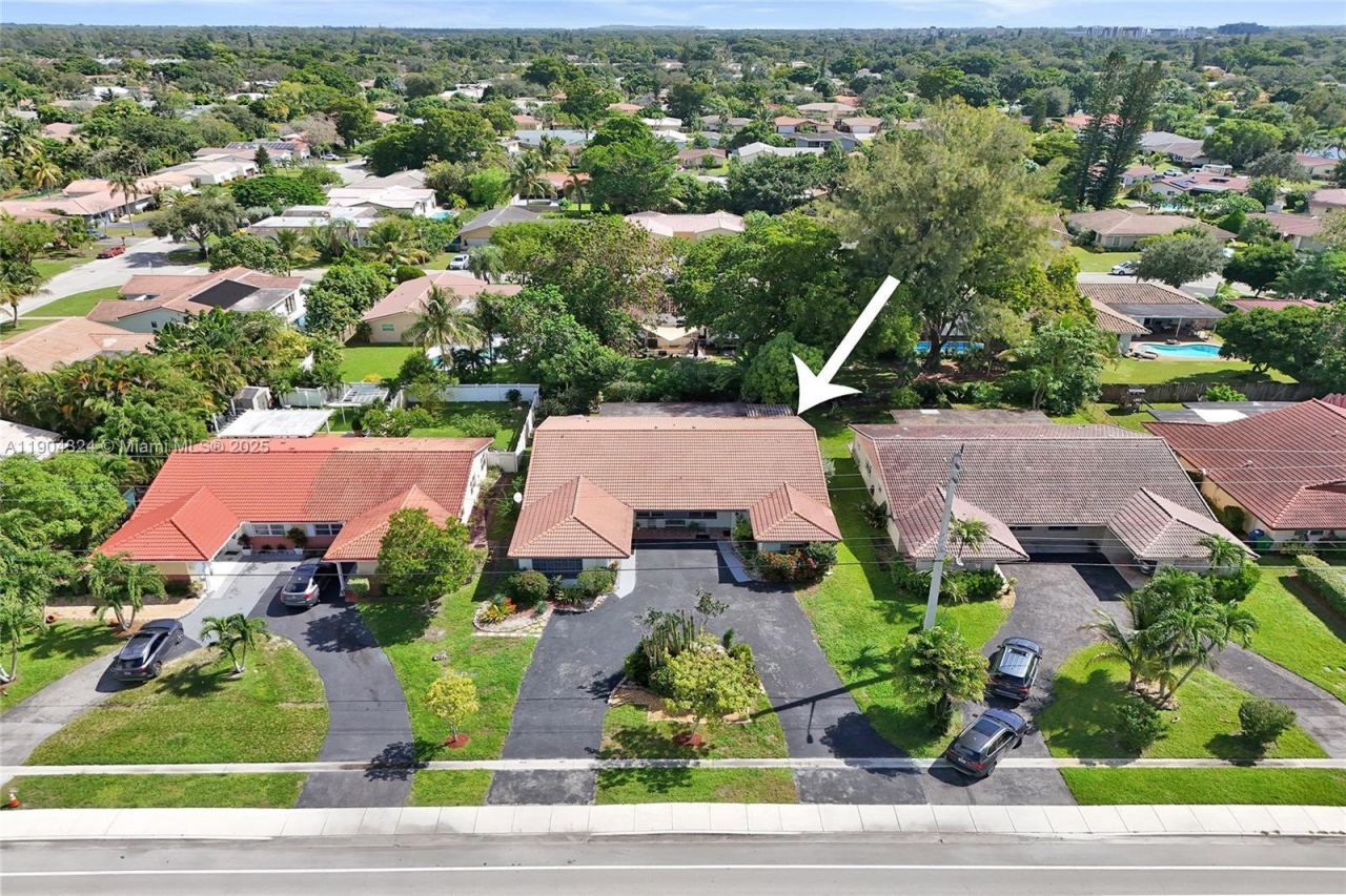 3941 NW 110th Ave, Coral Springs, FL 33065 Photo