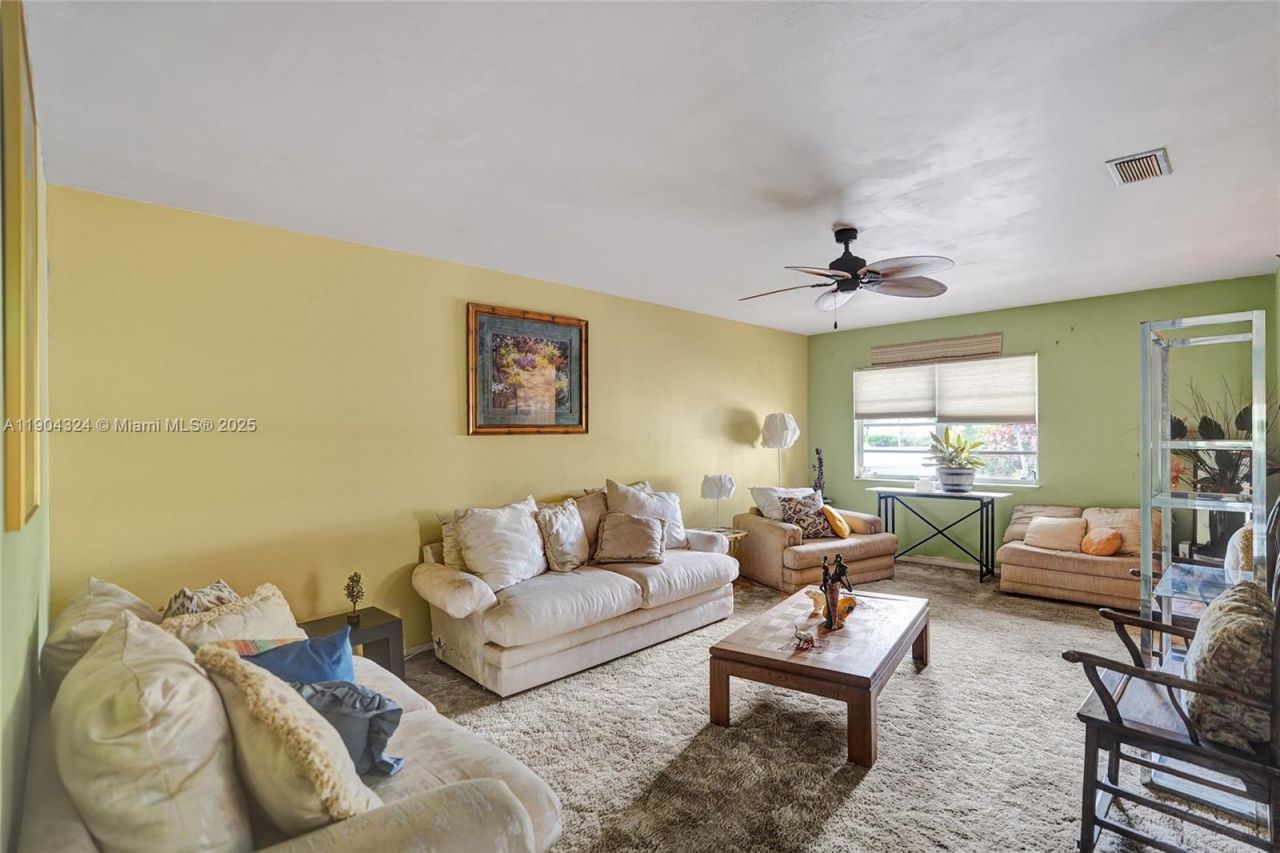 3941 NW 110th Ave, Coral Springs, FL 33065 Photo