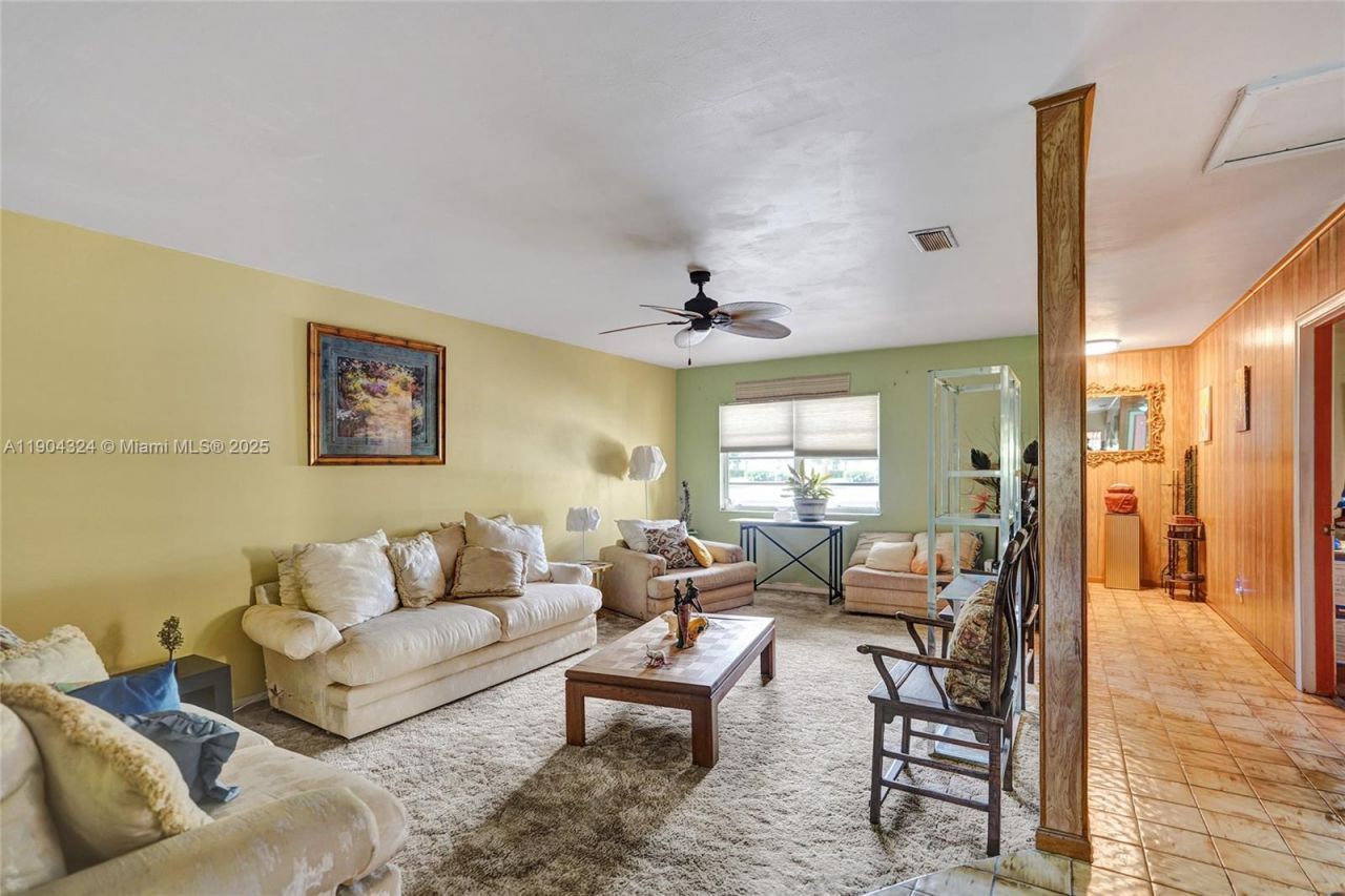 3941 NW 110th Ave, Coral Springs, FL 33065 Photo