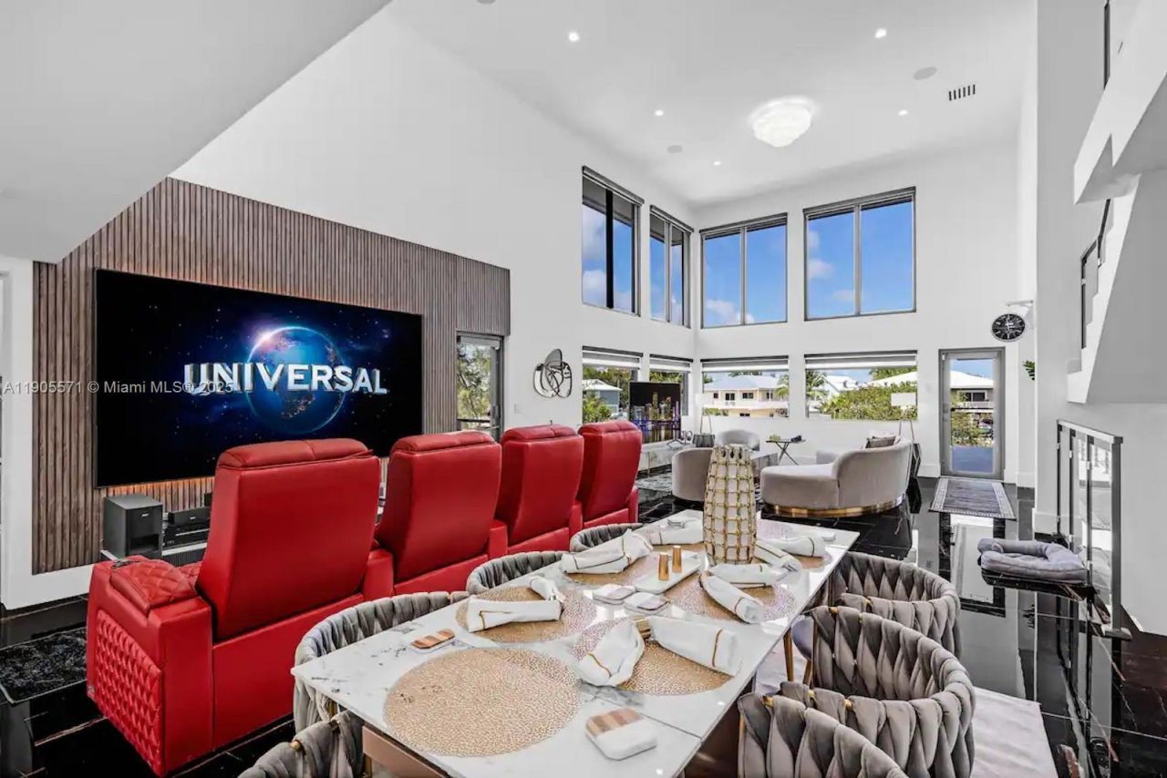 32 N Bounty Ln, Unit 32, Key Largo, FL 33037 Photo