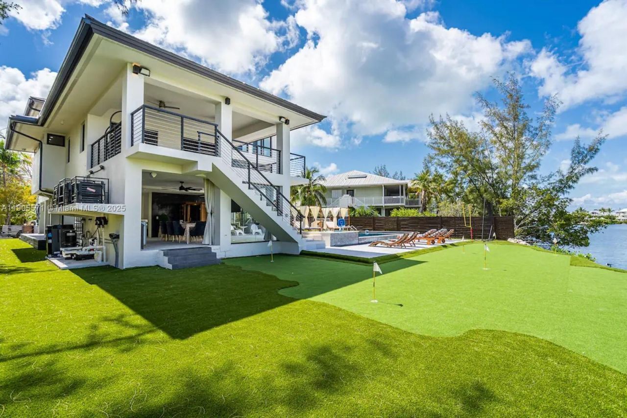 32 N Bounty Ln, Unit 32, Key Largo, FL 33037 Photo