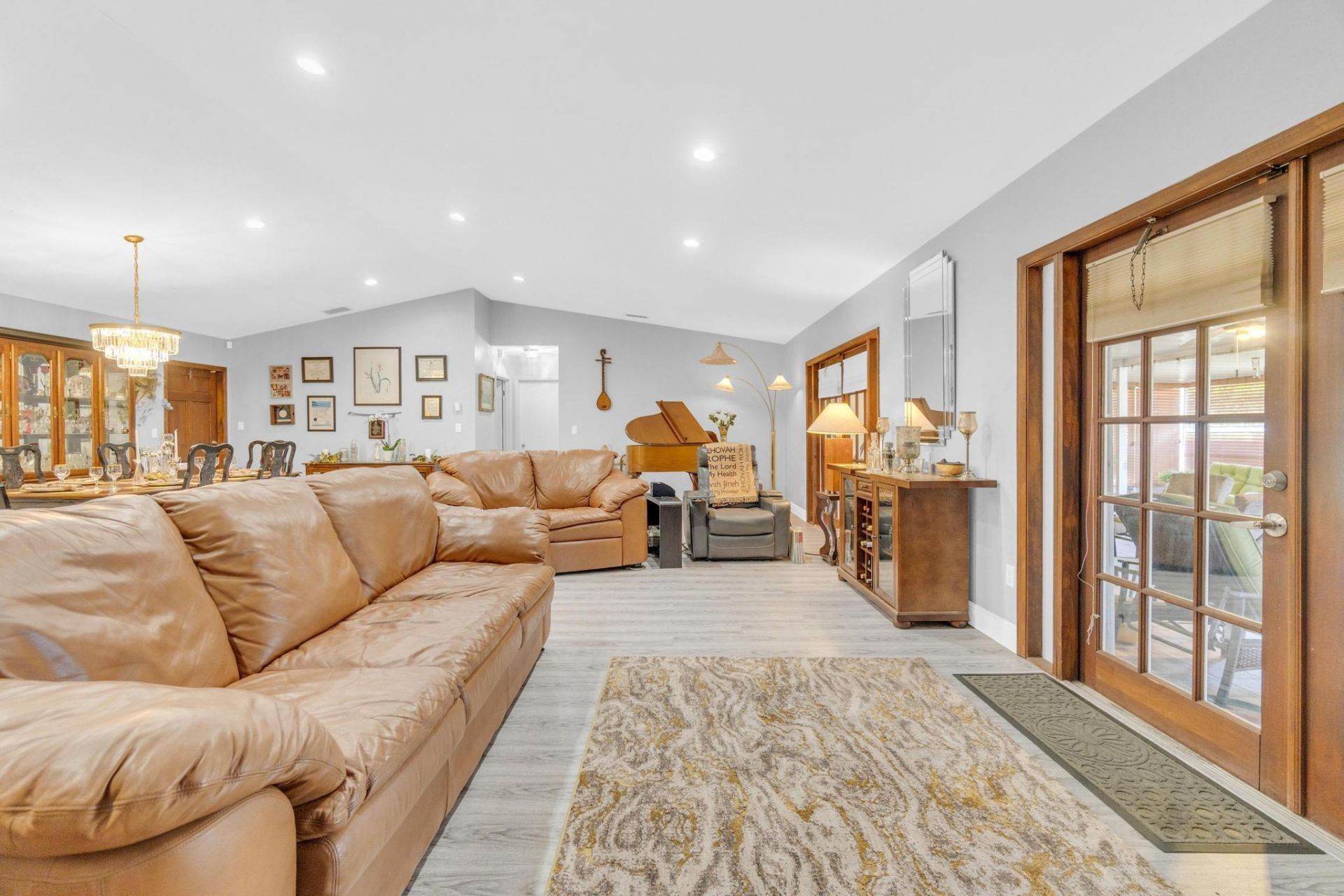 18201 SW 87th Avenue, Palmetto Bay, FL 33157 Photo