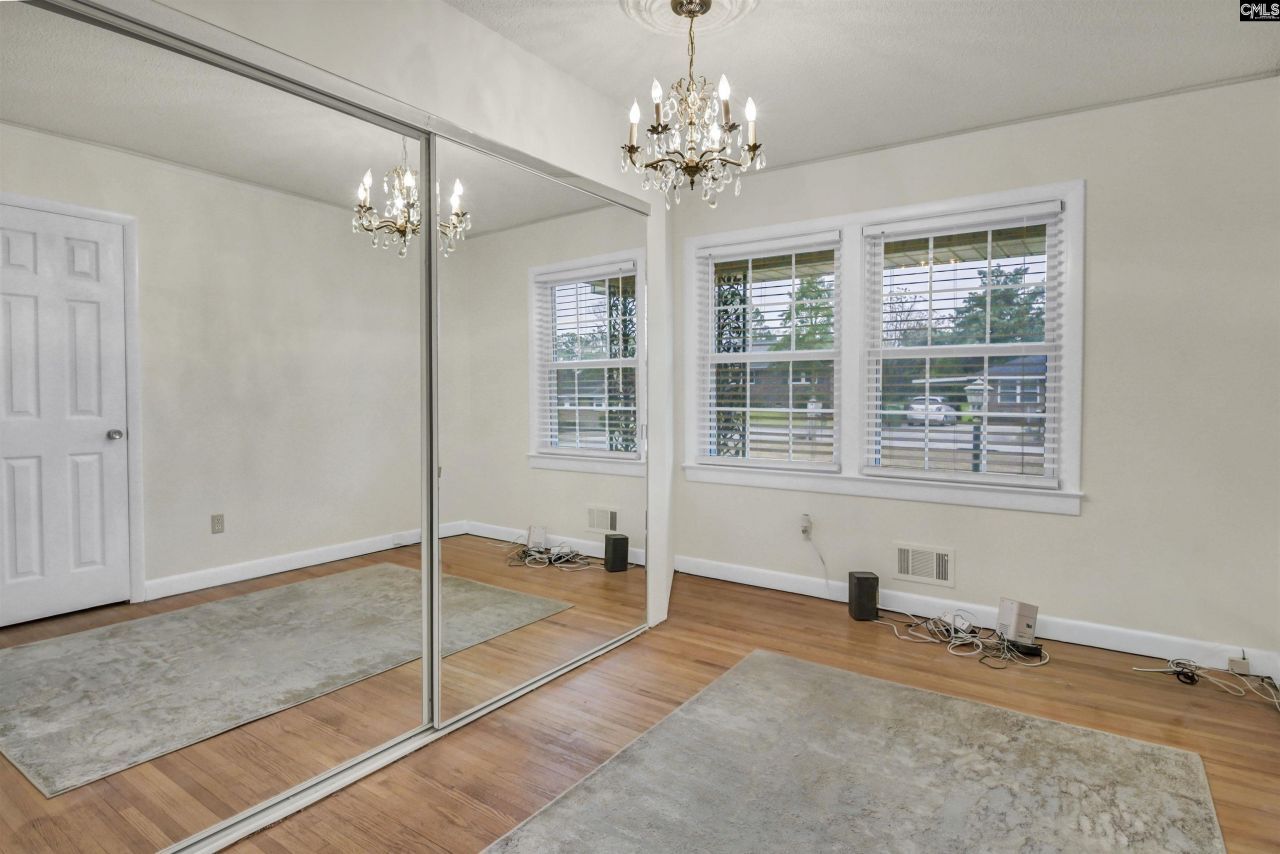 3908 Overdale Drive Photo 27