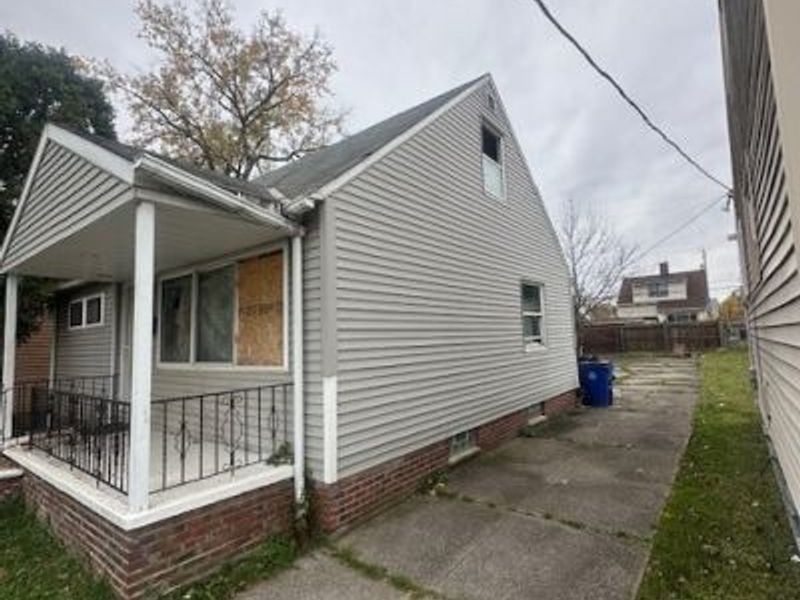 3707 Newark Street, Cleveland, OH 44128 Photo 15