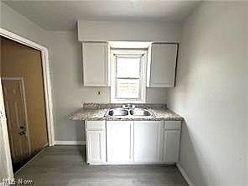 3707 Newark Street, Cleveland, OH 44128 Photo 18