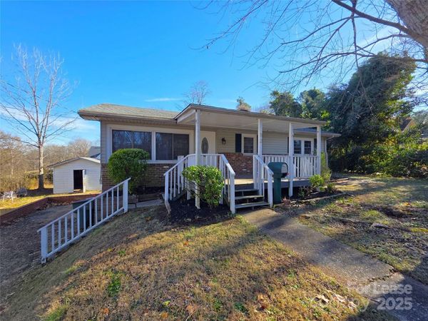 92 Lawndale Avenue SE, Concord, NC 28025