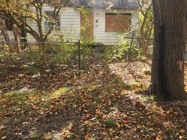 350 E Mott Avenue, Flint, MI 48505
