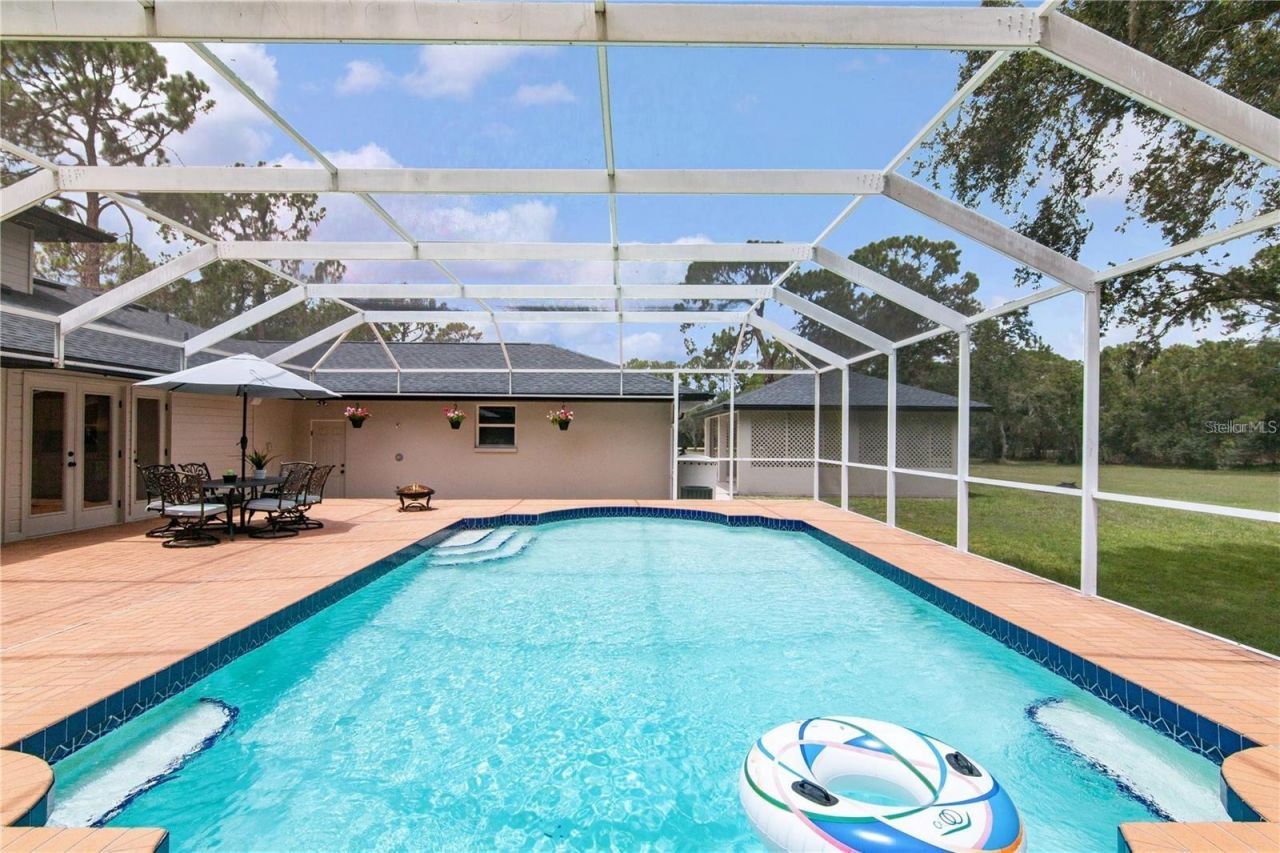 7401 S Gator Creek Boulevard, Sarasota, FL 34241 Photo