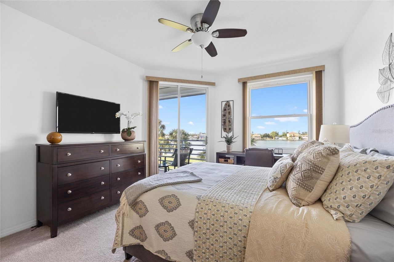 7892 Sailboat Key Boulevard S, Unit 206, South Pasadena, FL 33707 Photo