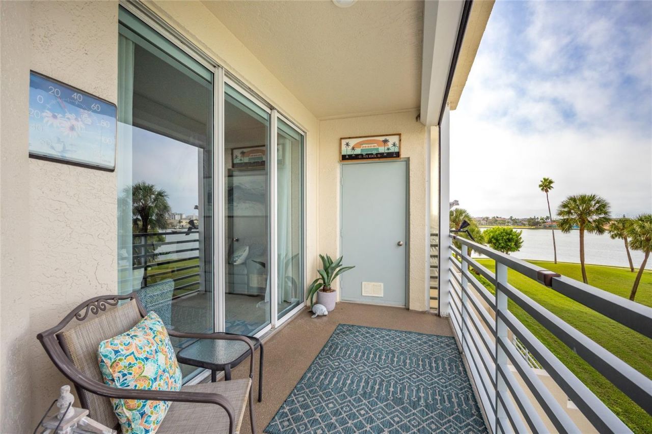 7892 Sailboat Key Boulevard S, Unit 206, South Pasadena, FL 33707 Photo