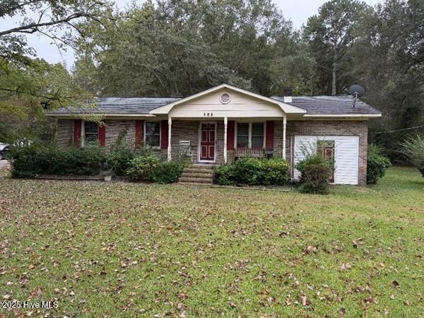 639 Cornwallis Road, Teachey, NC 28464