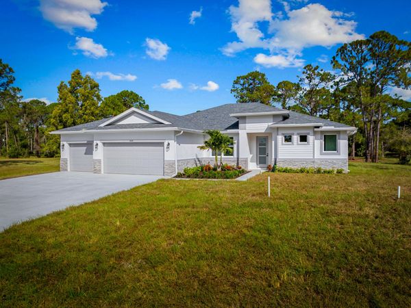10634 Sugar Pine Drive, Fort Pierce, FL 34945
