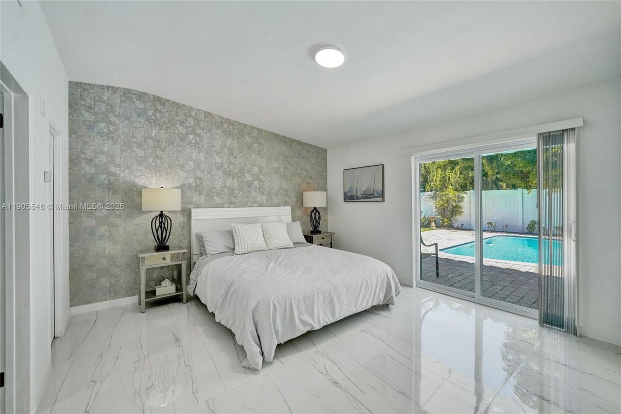 2201 SE 19th St, Fort Lauderdale, FL 33316 Photo