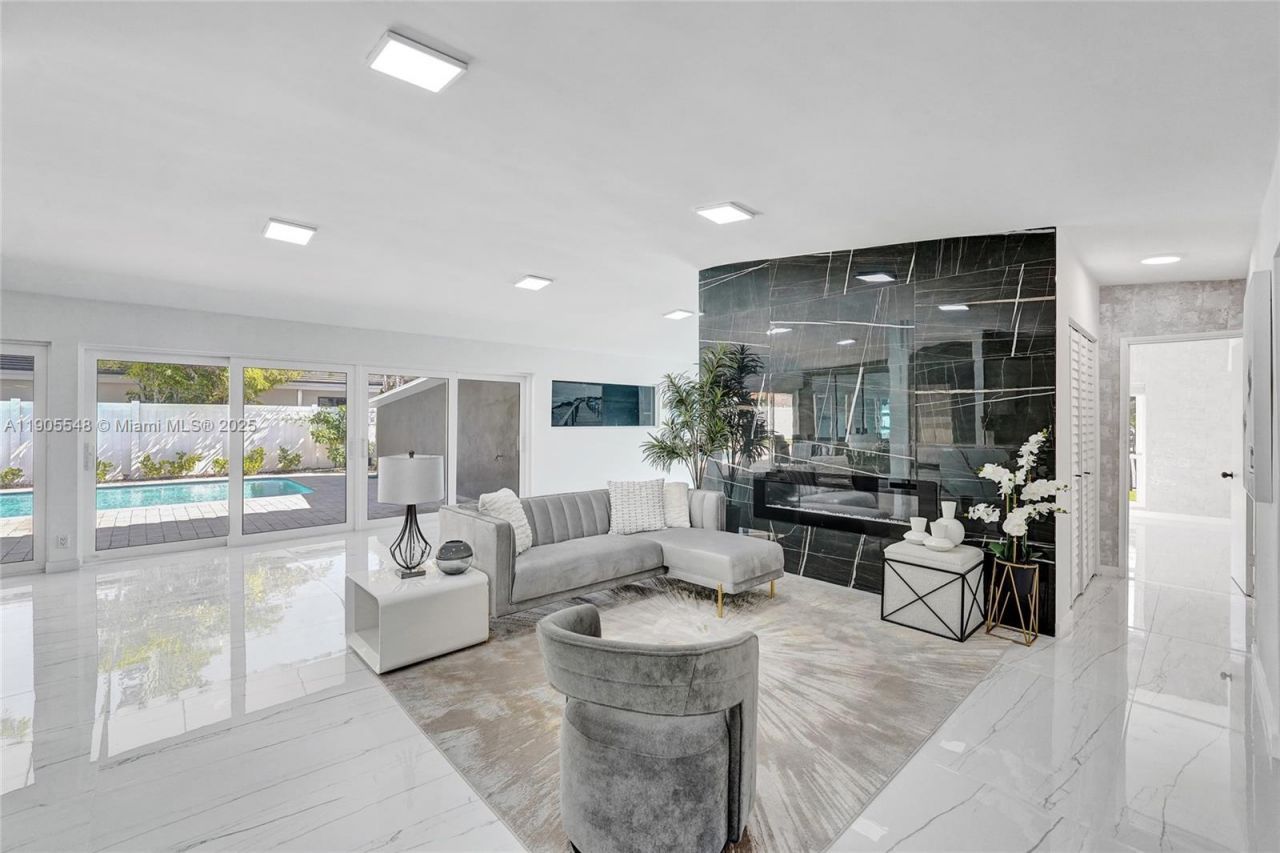 2201 SE 19th St, Fort Lauderdale, FL 33316 Photo