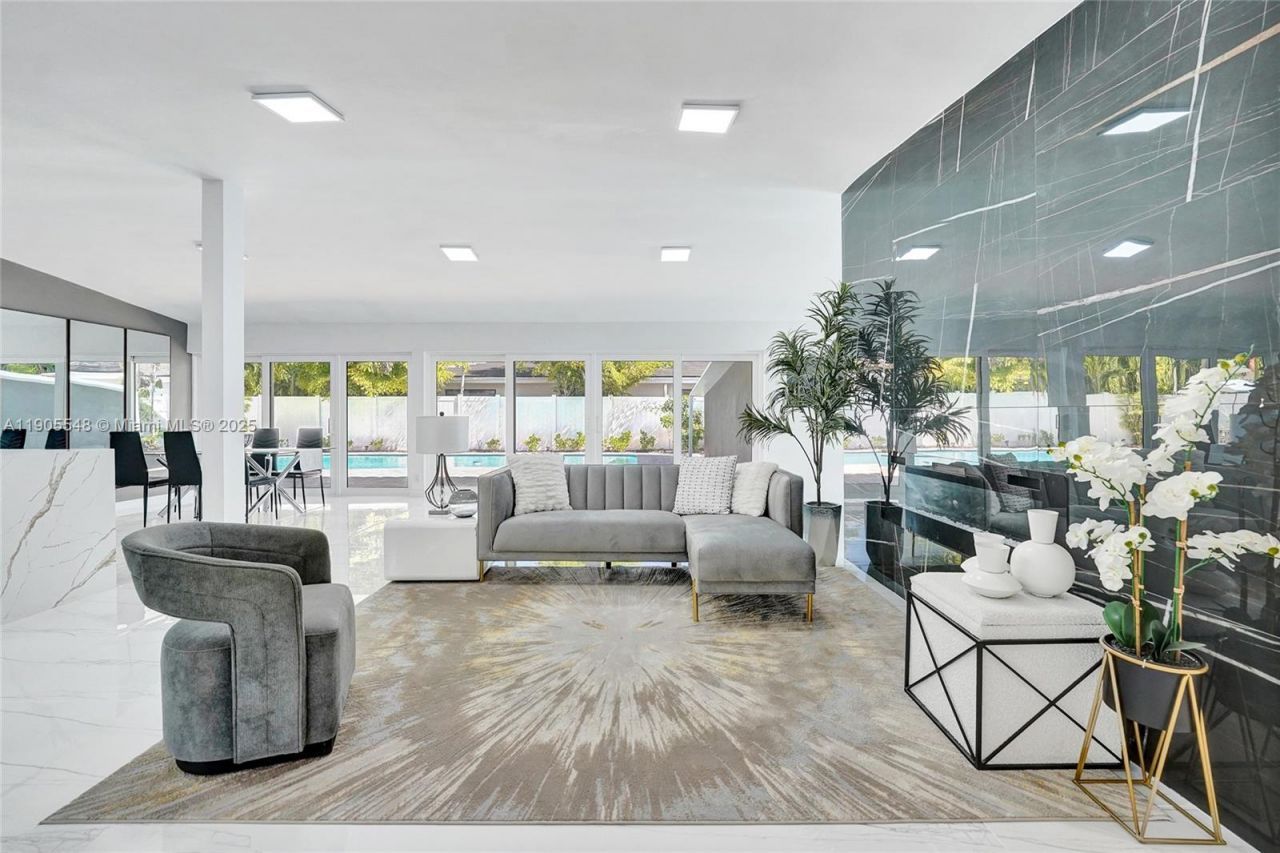 2201 SE 19th St, Fort Lauderdale, FL 33316 Photo