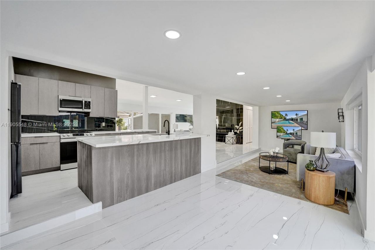 2201 SE 19th St, Fort Lauderdale, FL 33316 Photo