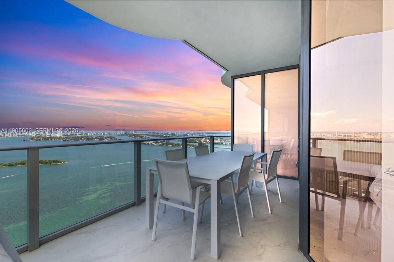 700 NE 24th St, Unit 4002, Miami, FL 33137 Photo