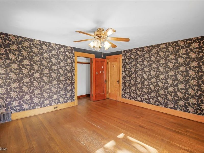 3771 Edison Street NW, Uniontown, OH 44685 Photo 23