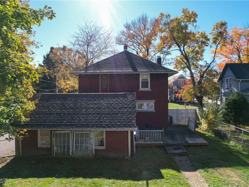 3771 Edison Street NW, Uniontown, OH 44685 Photo 3