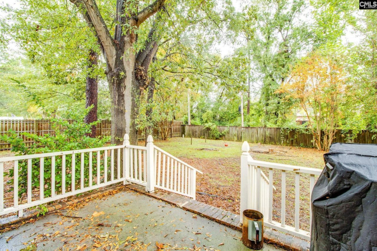 519 Charing Cross Road Photo 29