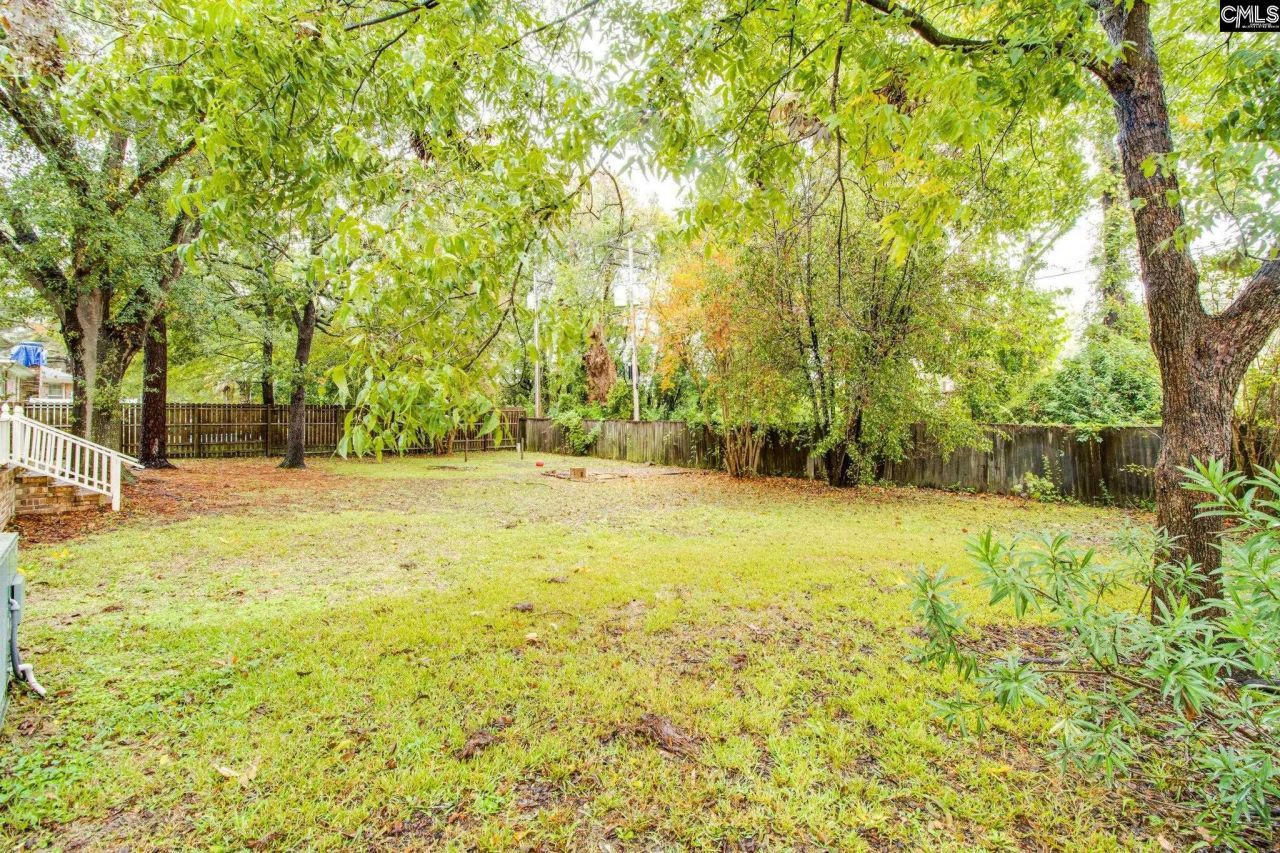 519 Charing Cross Road Photo 31