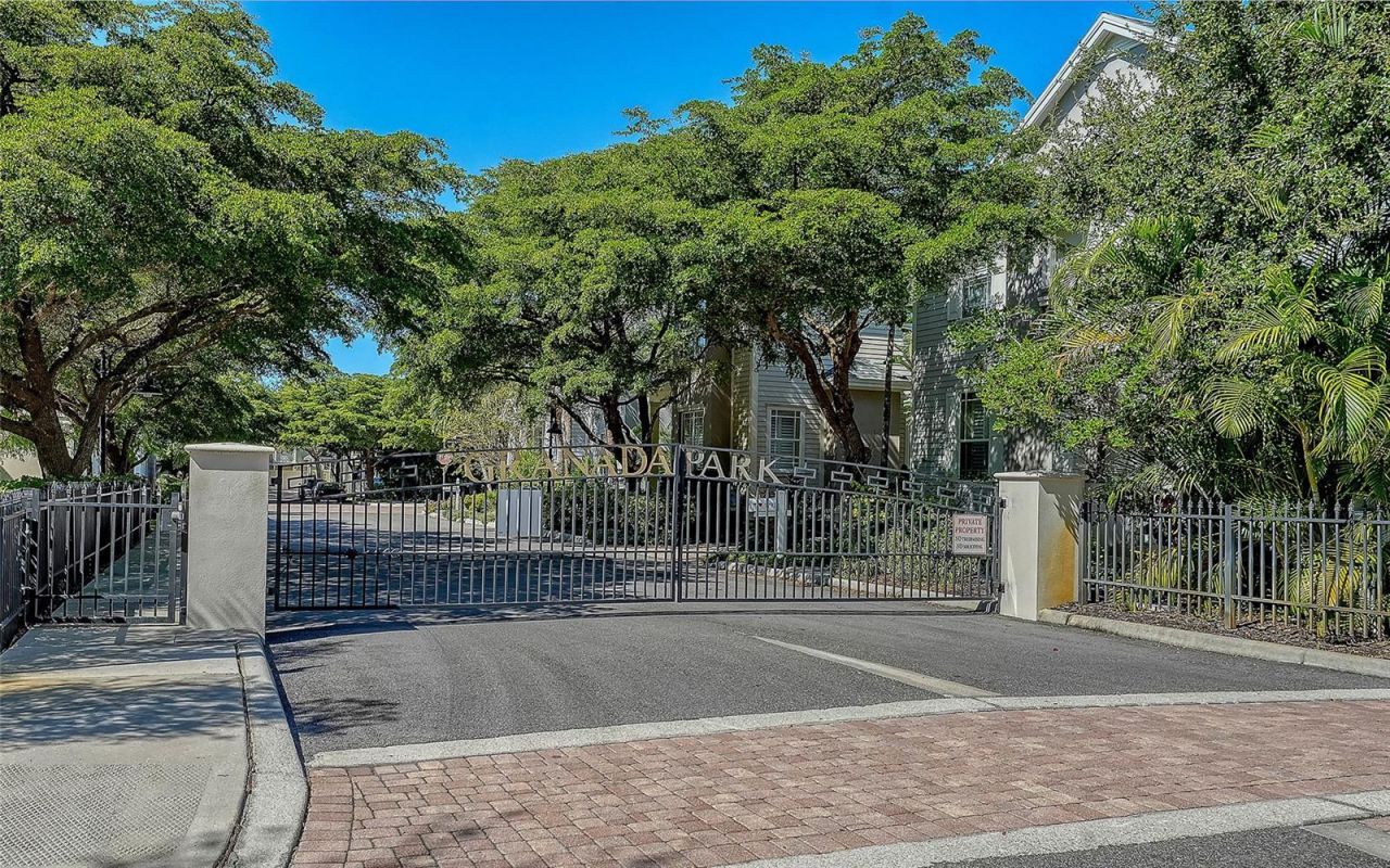 1775 Stapleton Street, Sarasota, FL 34239 Photo