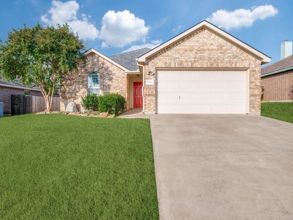 3605 Chapel Hill Lane, Denton, TX 76207