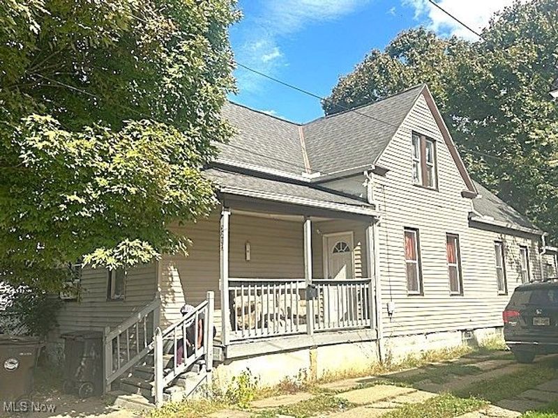 3284 W 50th Street, Cleveland, OH 44102 Photo 4