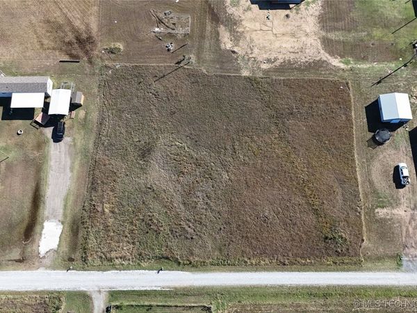 4 4204 , Checotah, OK 74426