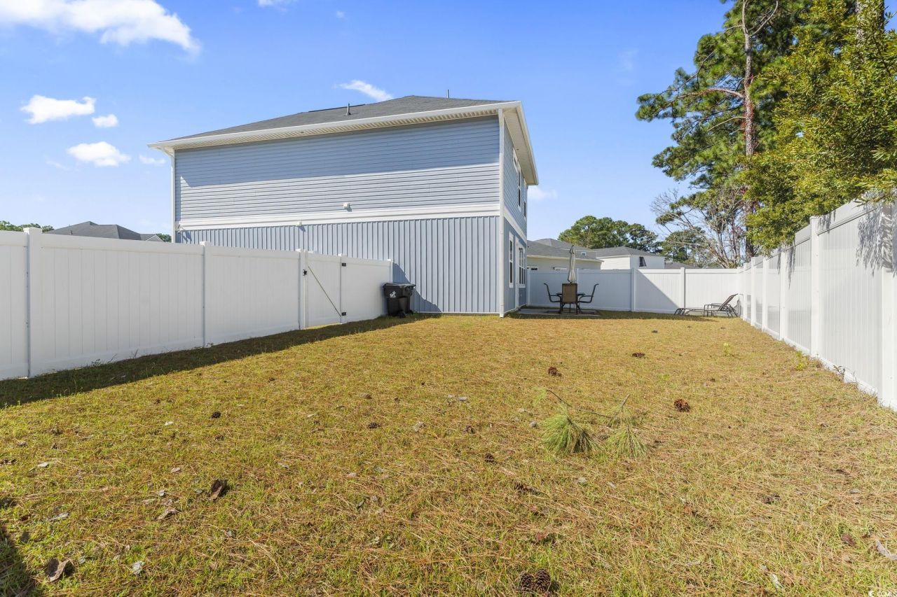 78 S Reindeer Rd. Photo 33