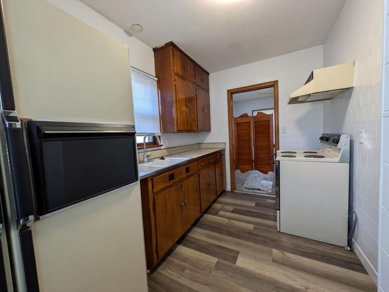 2225 Medina Avenue, Columbus, OH 43211 Photo 18