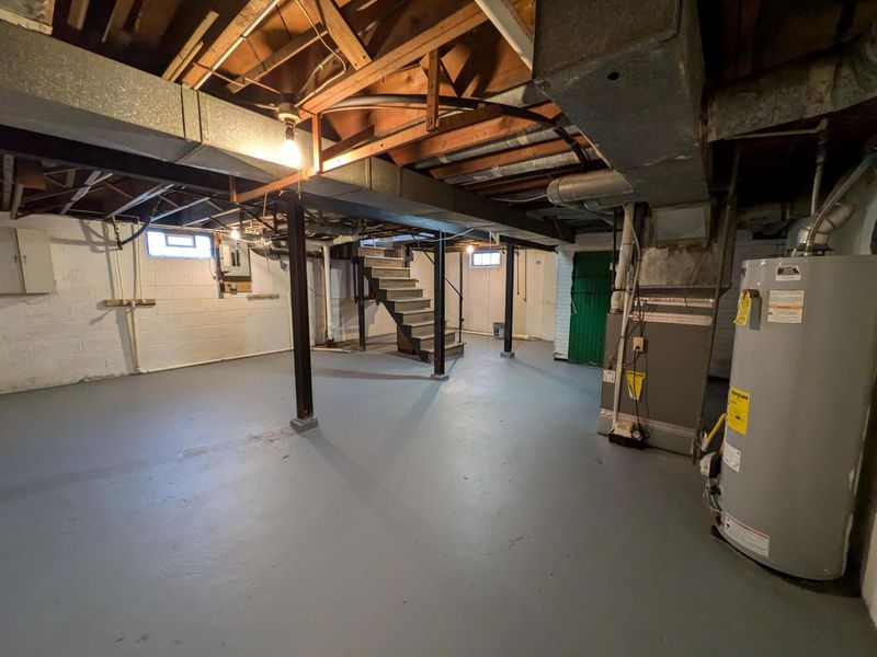 2225 Medina Avenue, Columbus, OH 43211 Photo 24