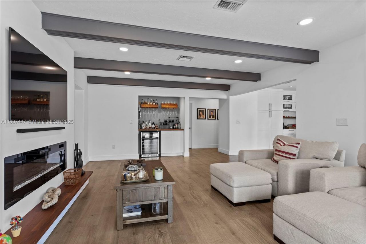 13551 SW 62nd Ave, Pinecrest, FL 33156 Photo