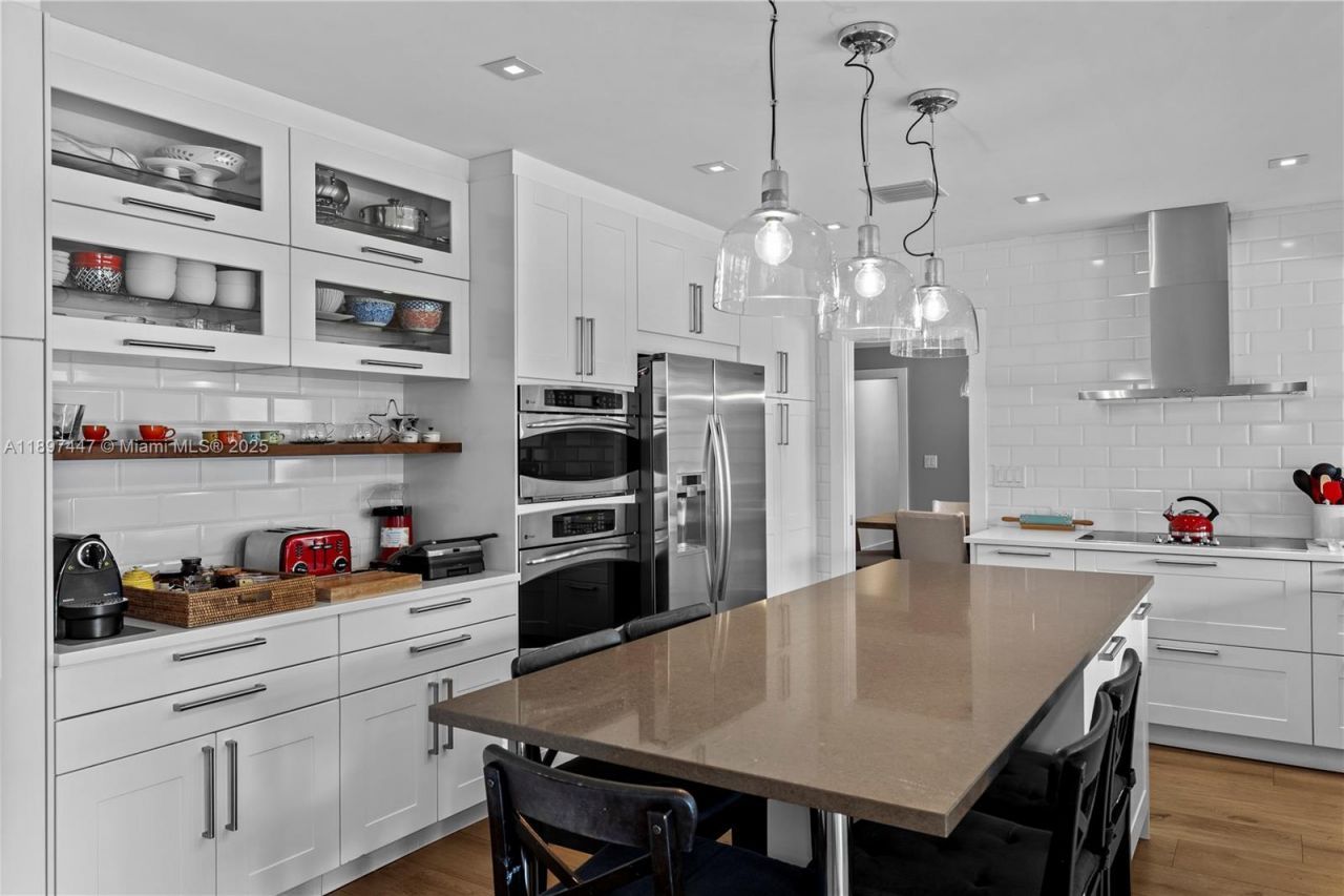 13551 SW 62nd Ave, Pinecrest, FL 33156 Photo