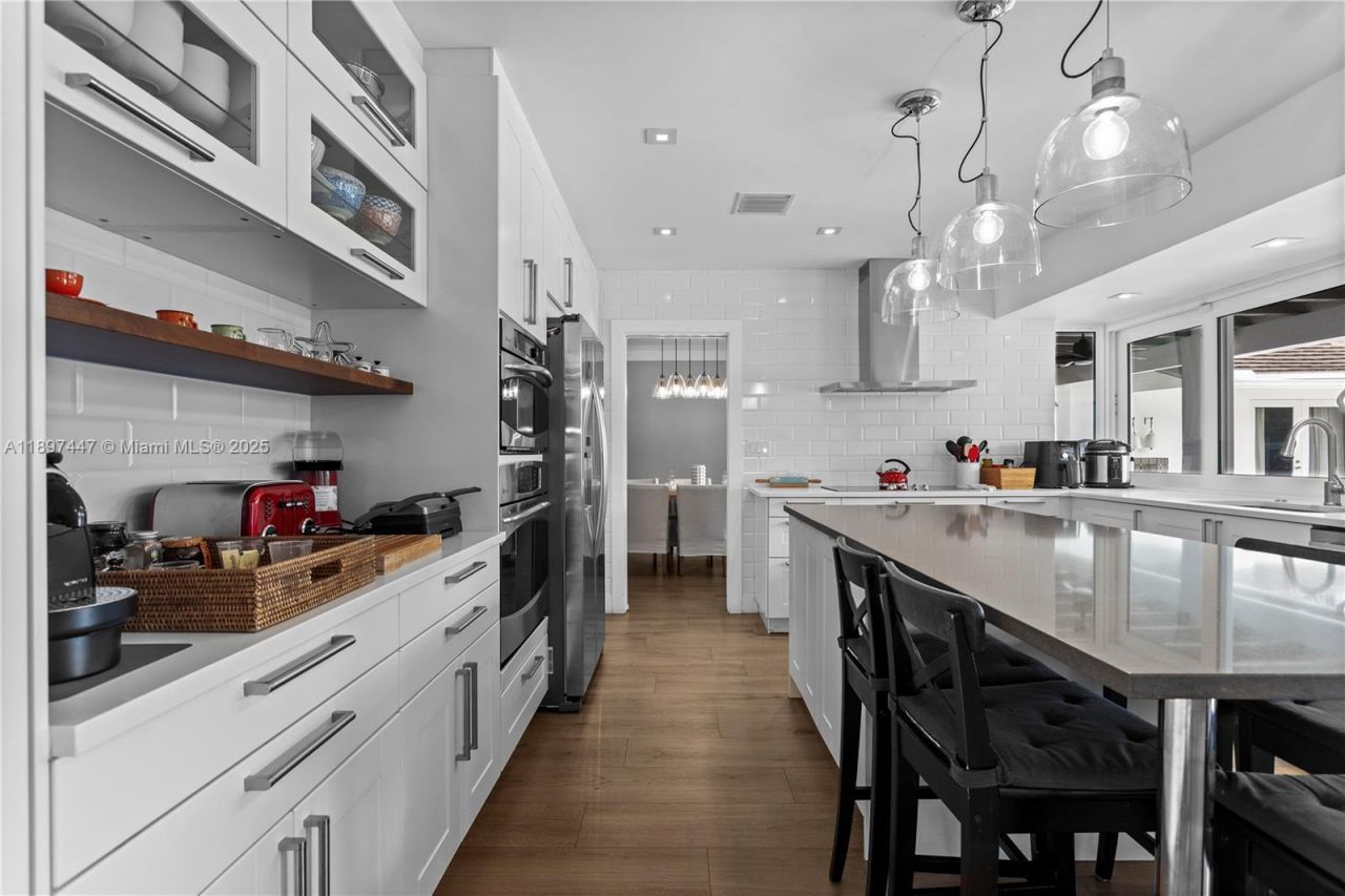 13551 SW 62nd Ave, Pinecrest, FL 33156 Photo