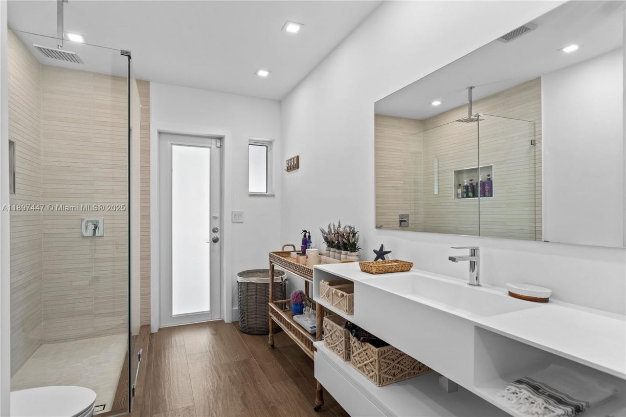 13551 SW 62nd Ave, Pinecrest, FL 33156 Photo