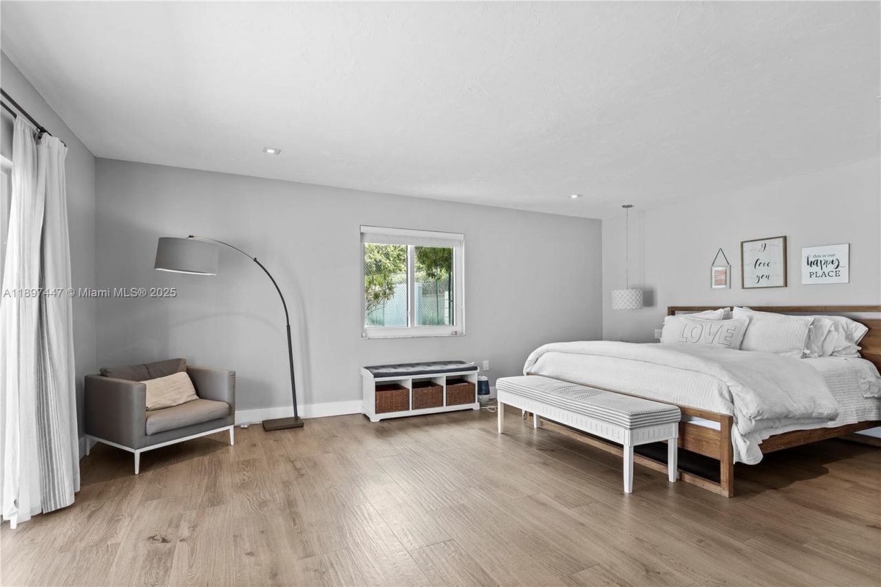 13551 SW 62nd Ave, Pinecrest, FL 33156 Photo