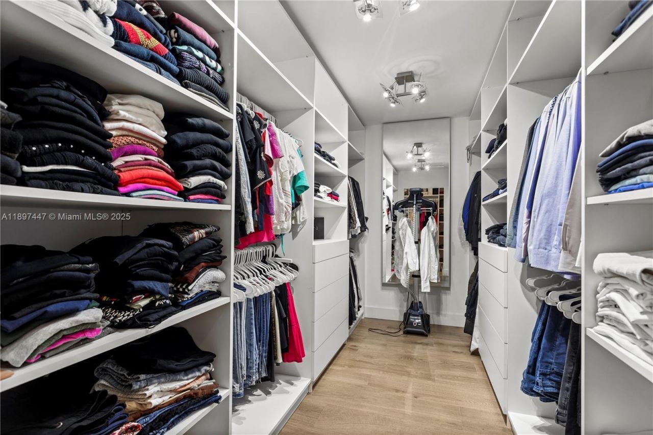 13551 SW 62nd Ave, Pinecrest, FL 33156 Photo