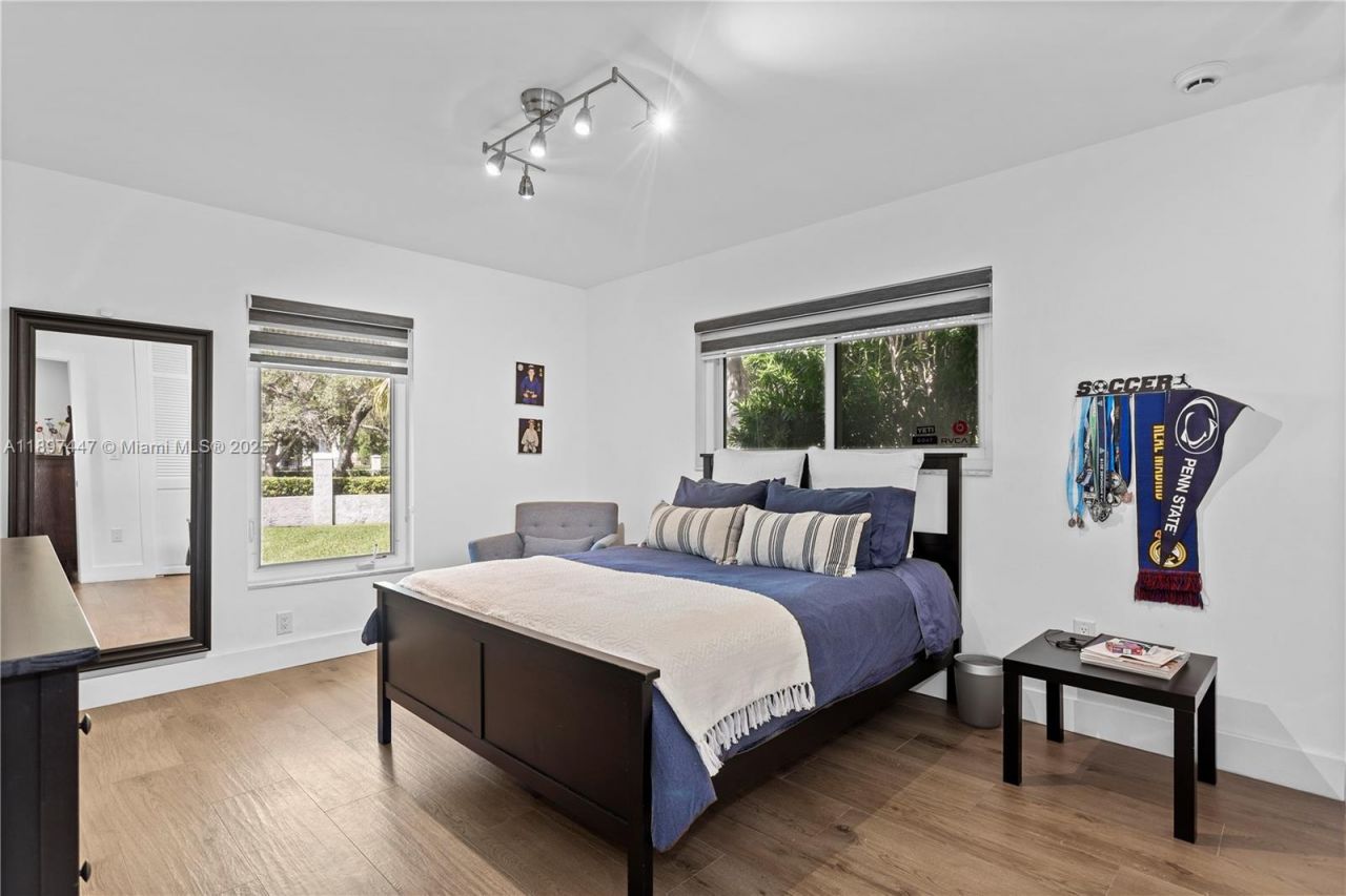 13551 SW 62nd Ave, Pinecrest, FL 33156 Photo