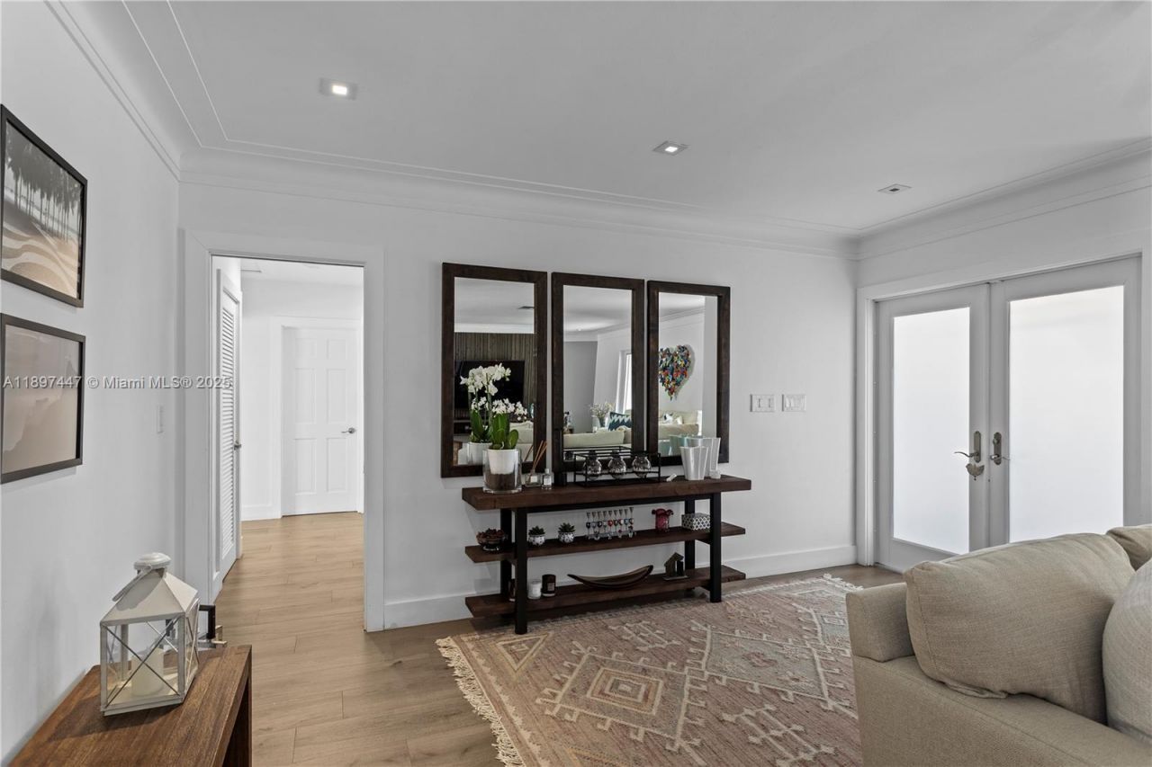 13551 SW 62nd Ave, Pinecrest, FL 33156 Photo