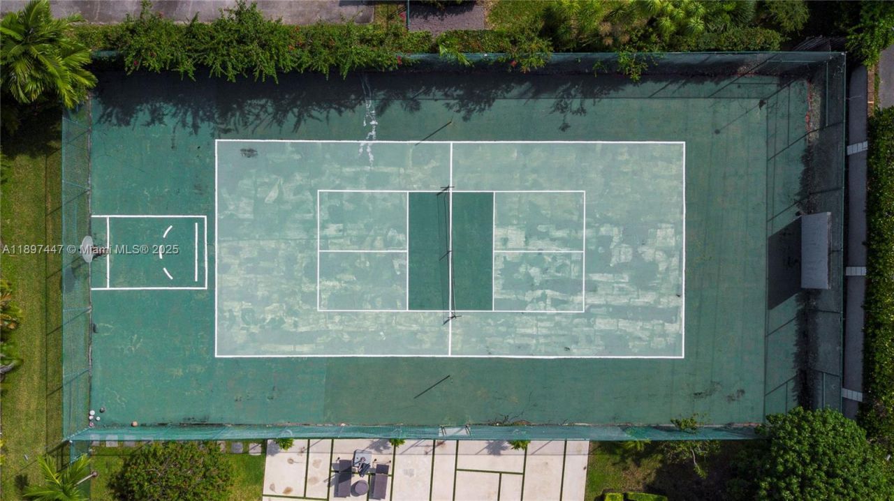 13551 SW 62nd Ave, Pinecrest, FL 33156 Photo