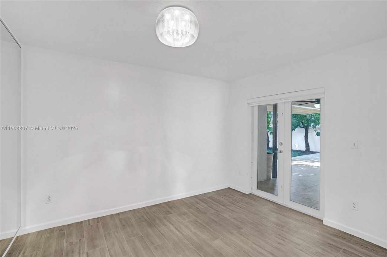 11482 SW 181st St, Miami, FL 33157 Photo