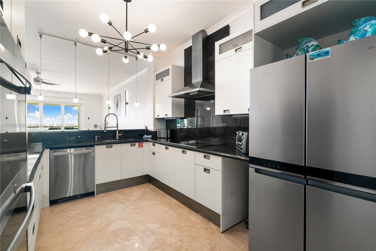 97501 Overseas Hwy, Unit 131, Key Largo, FL 33037 Photo